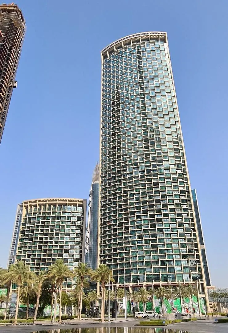 Luxury 2 Bedroom Apartment With Sky Line And Direct Dubai Mall Access At Burj Vista